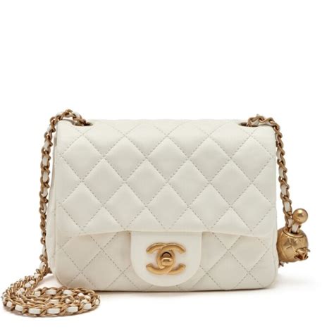 white Chanel bag color transfer